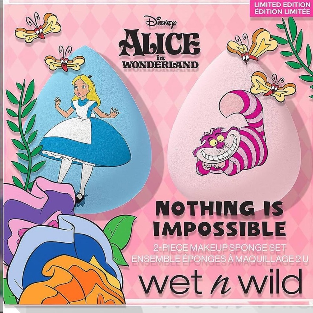 Disney Alice in Wonderland makeup sponge set